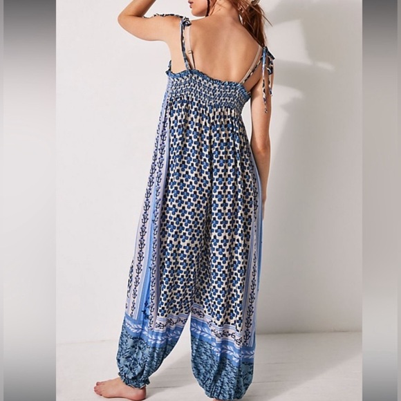 NWOT Free People Rule the World Jumpsuit - Picture 2 of 4